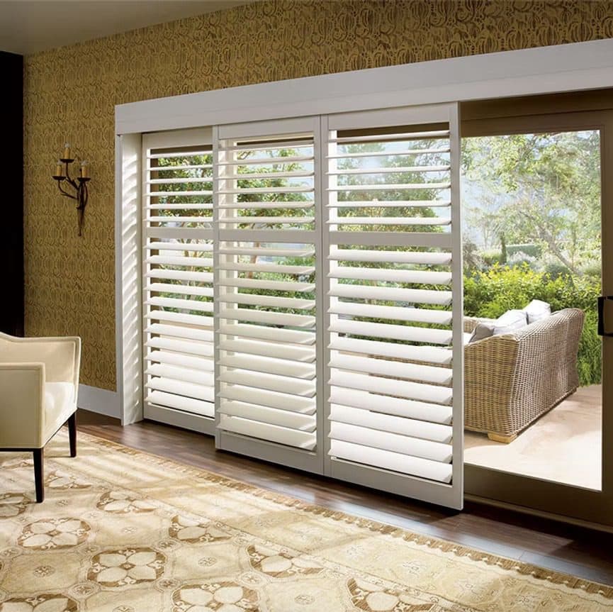 Café-style plantation shutters detail
